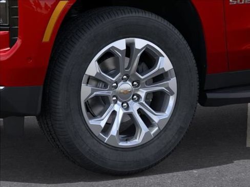 New 2026 Chevrolet Suburban LT w/ Comfort Package AWD/4WD image 9