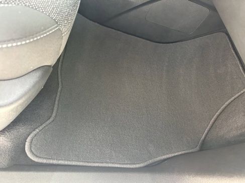 Certified 2024 Chevrolet Traverse LT w/ Trailering Package image 11