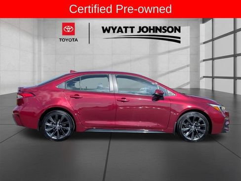 Certified 2024 Toyota Corolla SE FWD image 5