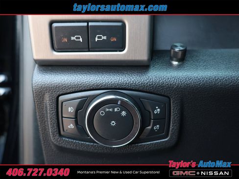 Used 2017 Ford F250 Platinum w/ Platinum Ultimate Package AWD/4WD image 35