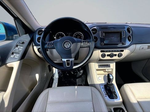 Used 2017 Volkswagen Tiguan Wolfsburg Edition AWD/4WD image 6