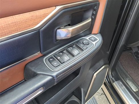 Used 2022 RAM 3500 Limited image 20