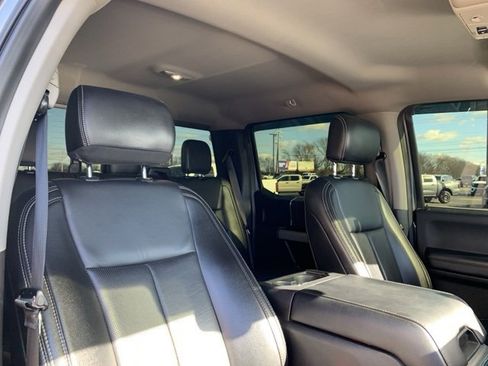 Certified 2021 Ford F250 Lariat w/ Lariat Value Package image 16