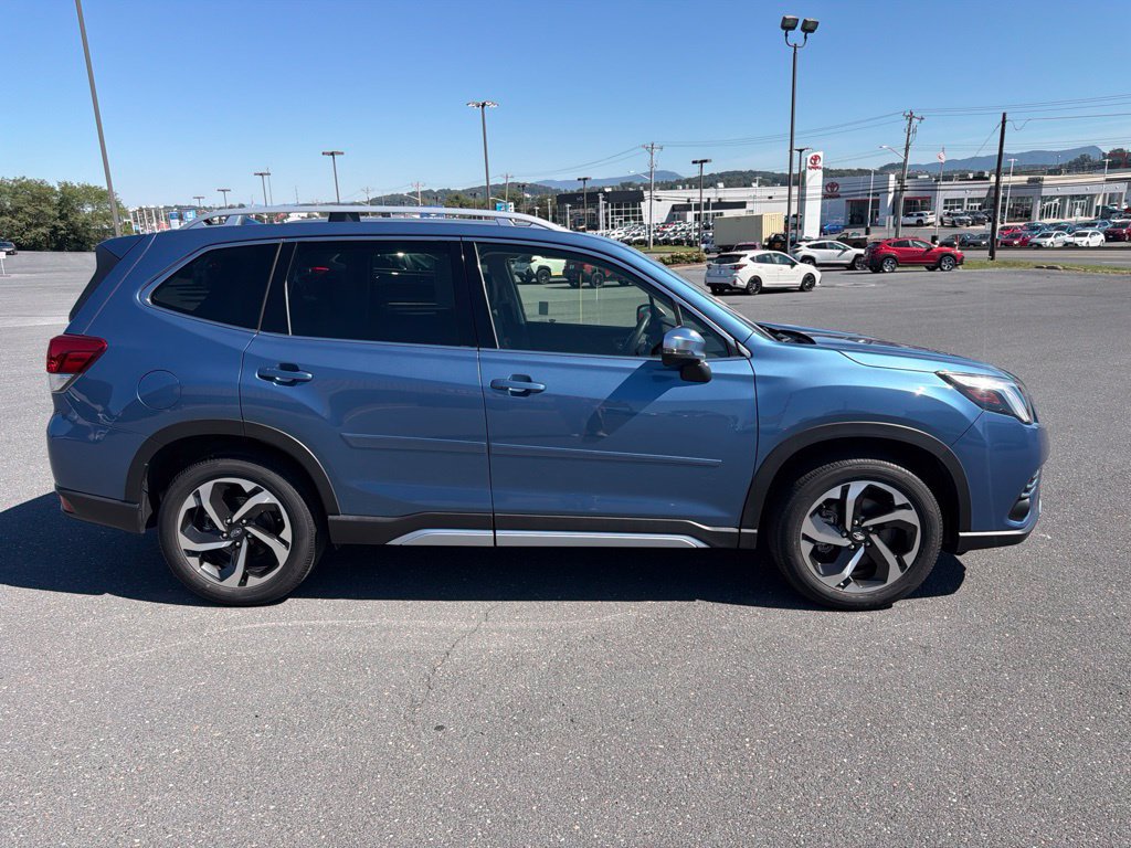 Certified 2022 Subaru Forester Touring w/ Popular Package #3 AWD/4WD image 6