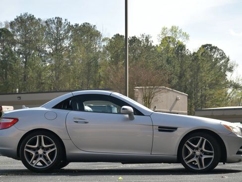 Used 2013 Mercedes-Benz SLK 250 image 50