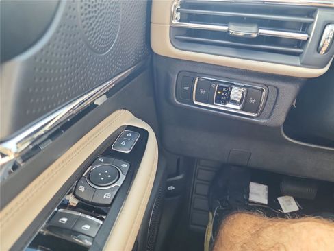 New 2026 Lincoln Corsair Premiere image 33