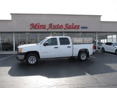 Used 2013 GMC Sierra 1500 W/T image 1