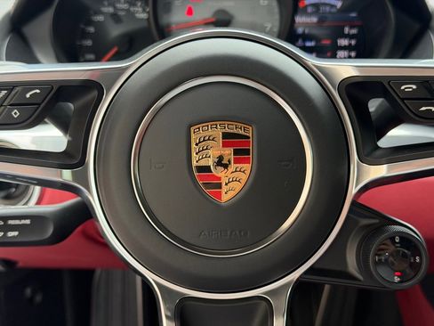 Used 2024 Porsche 718 Cayman S RWD image 33