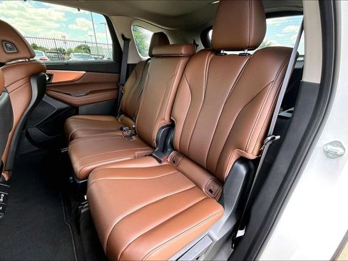 Used 2024 Acura MDX SH-AWD w/ Technology Package image 29