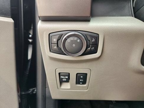 Certified 2020 Ford F150 XLT w/ Equipment Group 302A Luxury RWD image 20