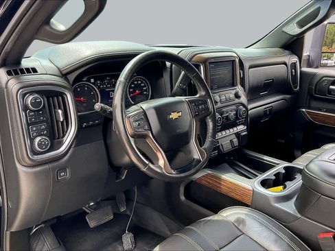 Used 2020 Chevrolet Silverado 2500 High Country w/ Z71 Off-Road Package AWD/4WD image 18