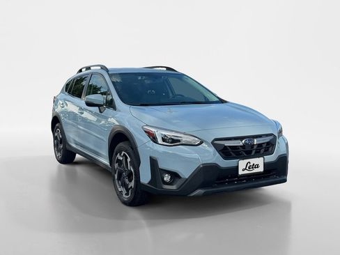 Used 2022 Subaru Crosstrek 2.5i Limited w/ Moonroof Package 2 AWD/4WD image 2
