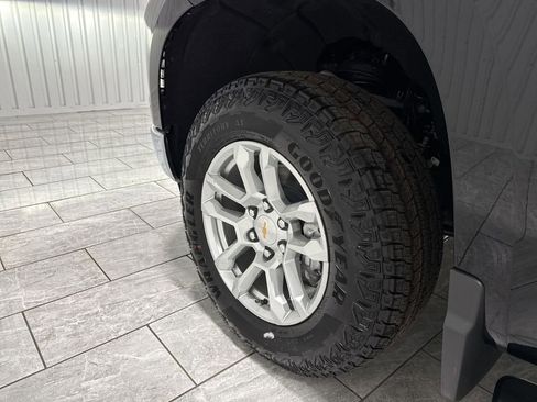 New 2026 Chevrolet Silverado 1500 LT w/ Z71 Off-Road Package image 34