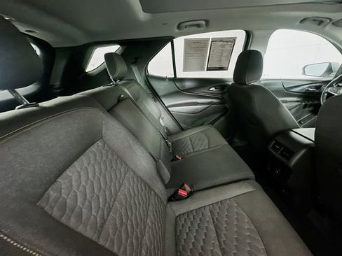 Used 2019 Chevrolet Equinox LT w/ Sun & Navigation Package image 29