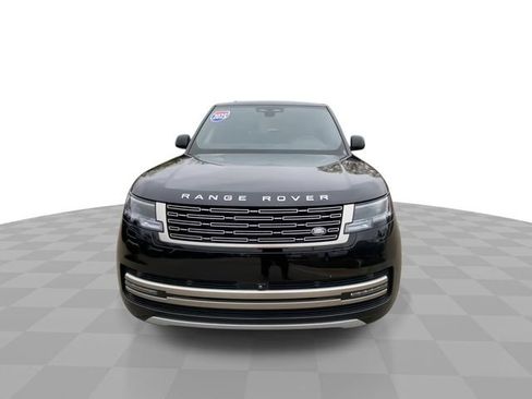 Used 2025 Land Rover Range Rover SE AWD/4WD image 5