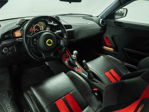 Used 2020 Lotus Evora image 2