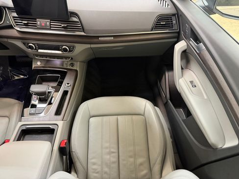 Used 2022 Audi Q5 2.0T Premium Plus AWD/4WD image 27