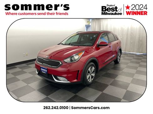 Used 2017 Kia Niro LX image 2