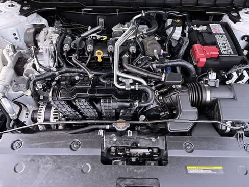 Used 2023 Nissan Altima 2.5 SV FWD image 15