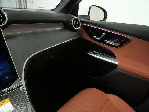 New 2026 Mercedes-Benz GLC 300 4MATIC image 13