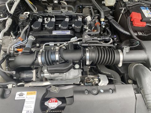 Used 2019 Honda Accord LX image 18