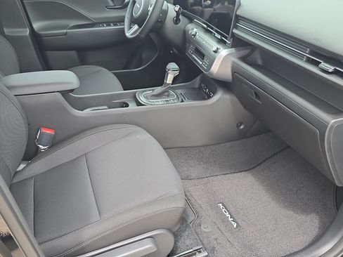 New 2026 Hyundai Kona SEL Sport AWD/4WD image 13
