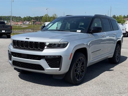 New 2026 Jeep Grand Cherokee L Summit w/ Obsidian Package AWD/4WD image 1
