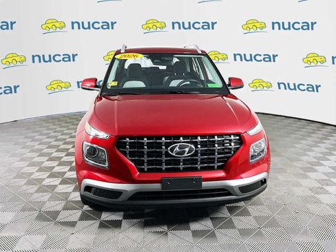 Certified 2026 Hyundai Venue SEL FWD image 2