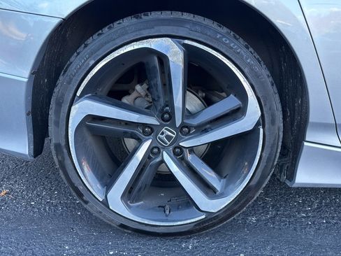Used 2019 Honda Accord Sport image 19