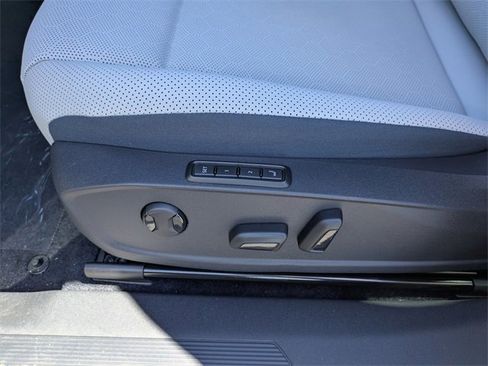 New 2025 Volkswagen ID.4 Pro S Plus image 20