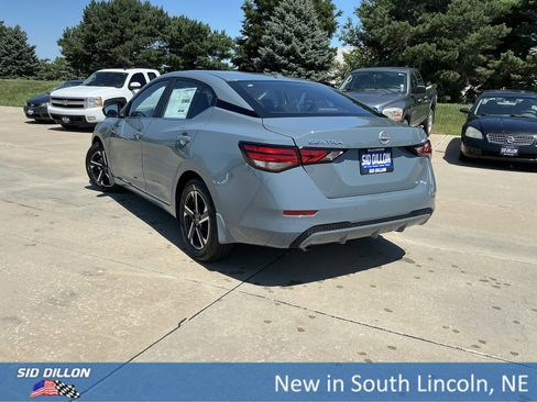 New 2025 Nissan Sentra SV w/ Trunk Package image 3