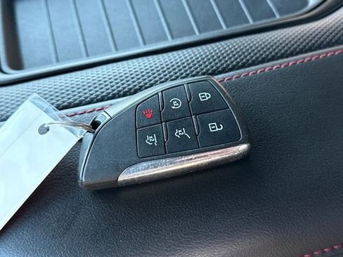 Used 2021 Chevrolet Suburban RST w/ Luxury Package image 29