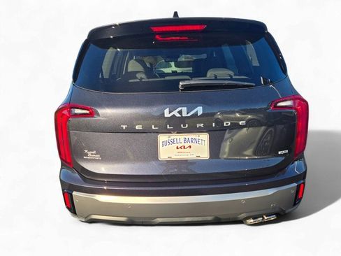New 2025 Kia Telluride S image 22