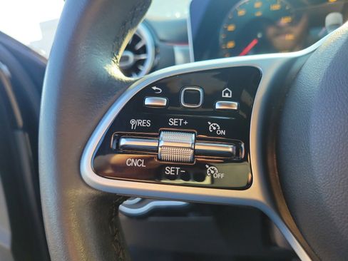 Used 2020 Mercedes-Benz A 220 image 18