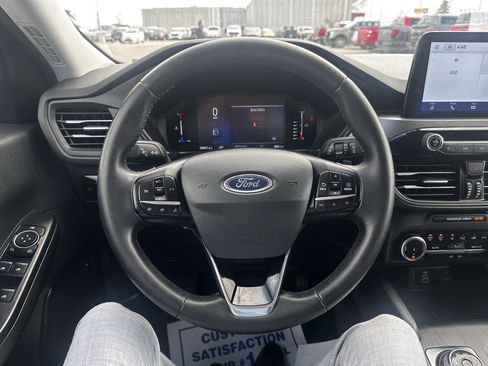Certified 2024 Ford Escape Active FWD image 9