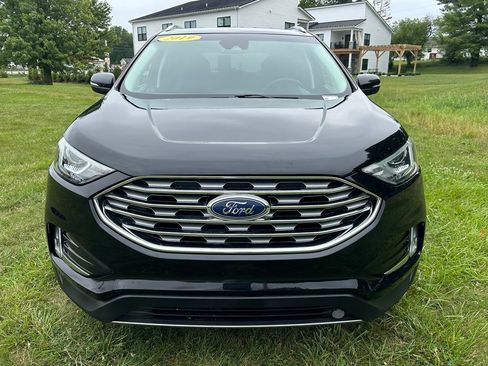 Used 2019 Ford Edge Titanium w/ Cold Weather Package AWD/4WD image 10