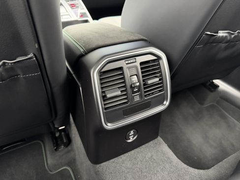 Certified 2023 Porsche Macan GTS image 30