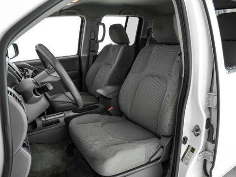 Used 2018 Nissan Frontier SV w/ Value Truck Package image 26