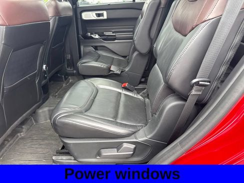 Used 2021 Ford Explorer Platinum w/ Equipment Group 601A AWD/4WD image 8