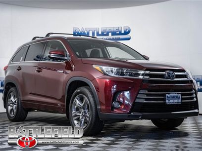 Used 2017 Toyota Highlander Limited Platinum