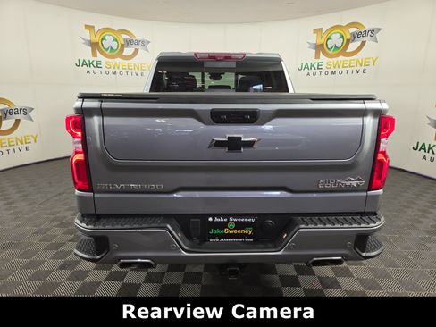 Used 2024 Chevrolet Silverado 1500 High Country w/ Technology Package AWD/4WD image 7