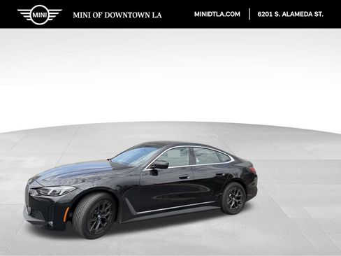 Used 2025 BMW i4 eDrive40 w/ Premium Package RWD image 1