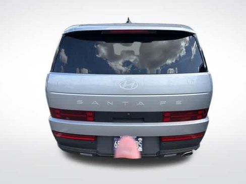 Used 2024 Hyundai Santa Fe SE FWD image 6