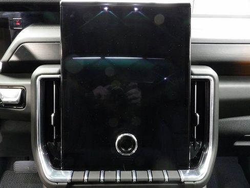 Used 2026 GMC Yukon Denali w/ Denali Reserve Package AWD/4WD image 60