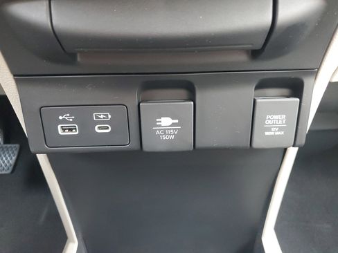 New 2026 Honda Odyssey Touring image 22