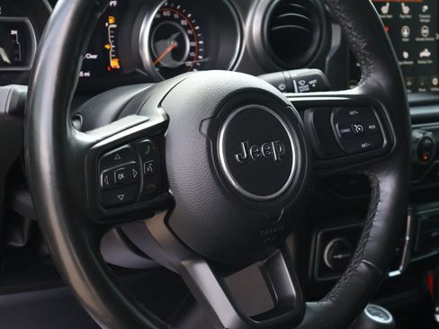 Used 2022 Jeep Gladiator Sport AWD/4WD image 20