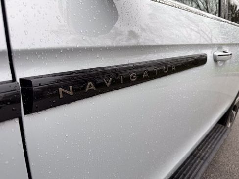 New 2026 Lincoln Navigator Black Label image 57
