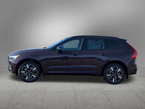 Used 2026 Volvo XC60 B5 Plus w/ Protection Package Premier AWD/4WD image 3