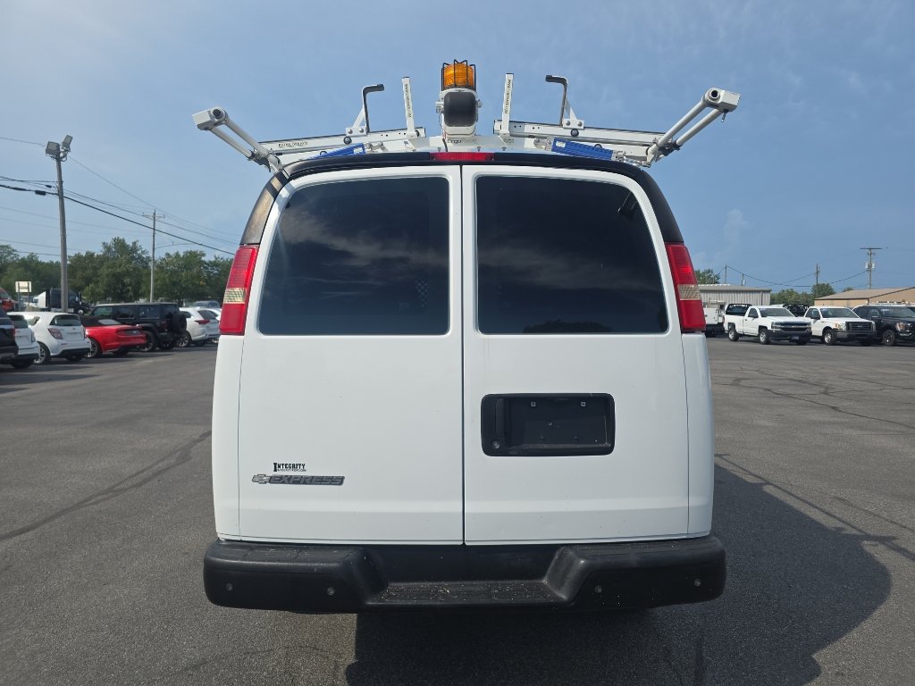 Used 2014 Chevrolet Express 2500 RWD image 7
