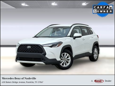Used 2023 Toyota Corolla Cross LE image 1